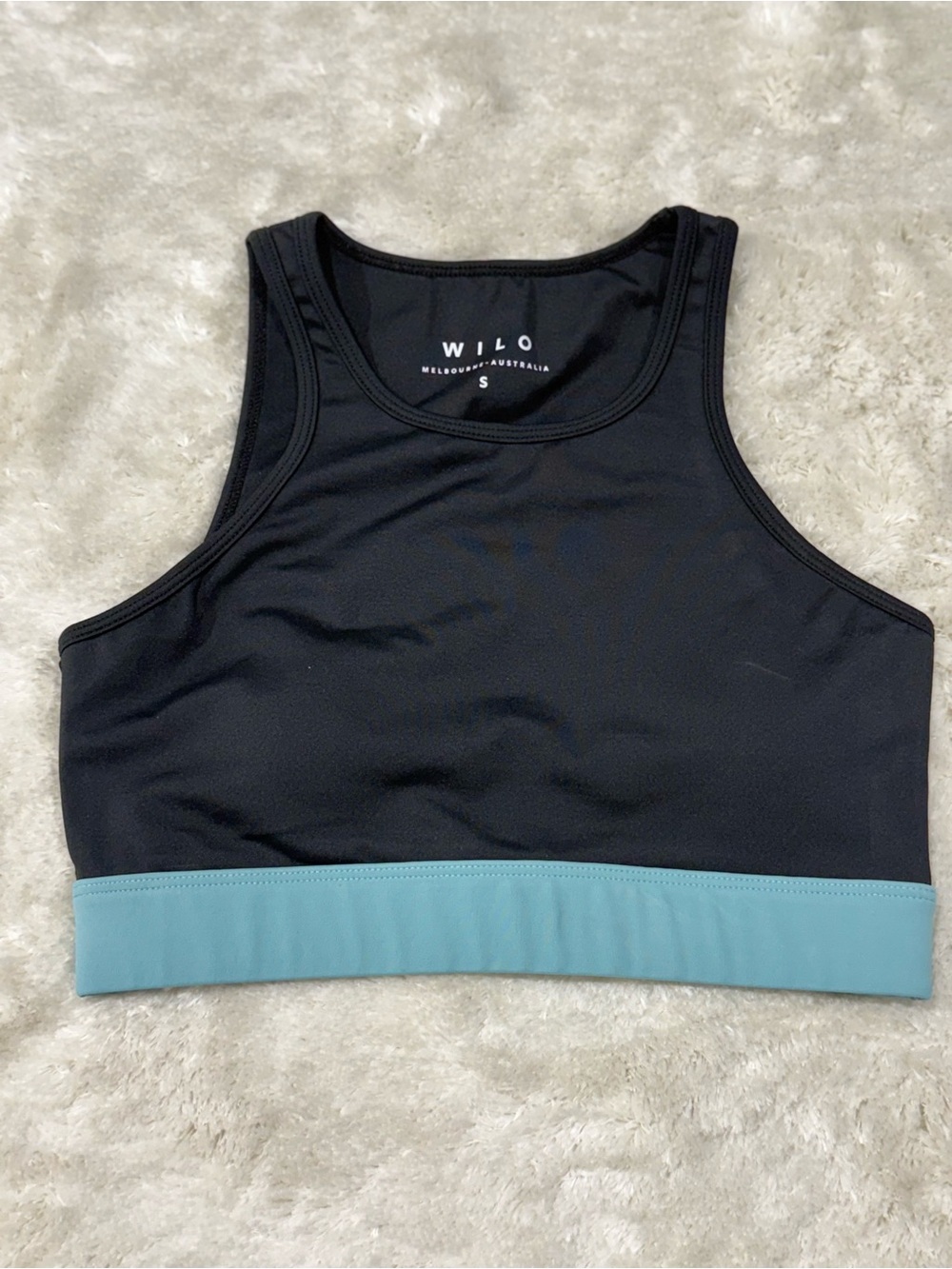 WILO The Label  Black & Blue Colorblock Sports Bra, Round Neck Size Small